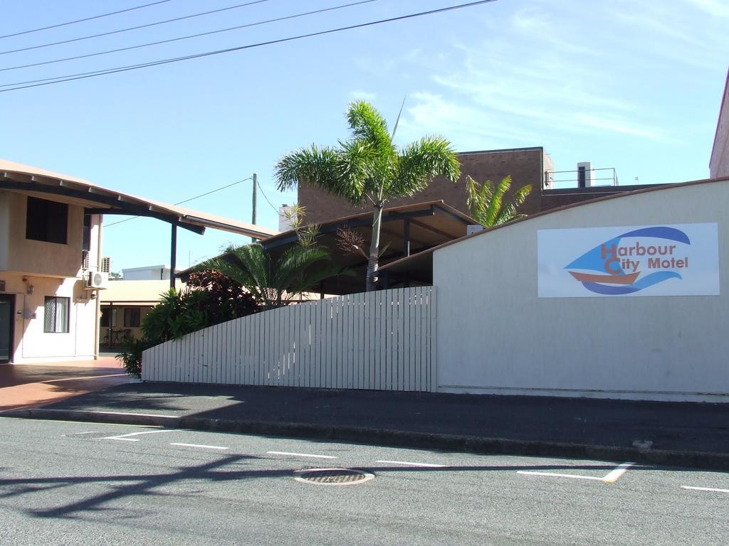 Harbour City Motel Gladstone Exterior photo