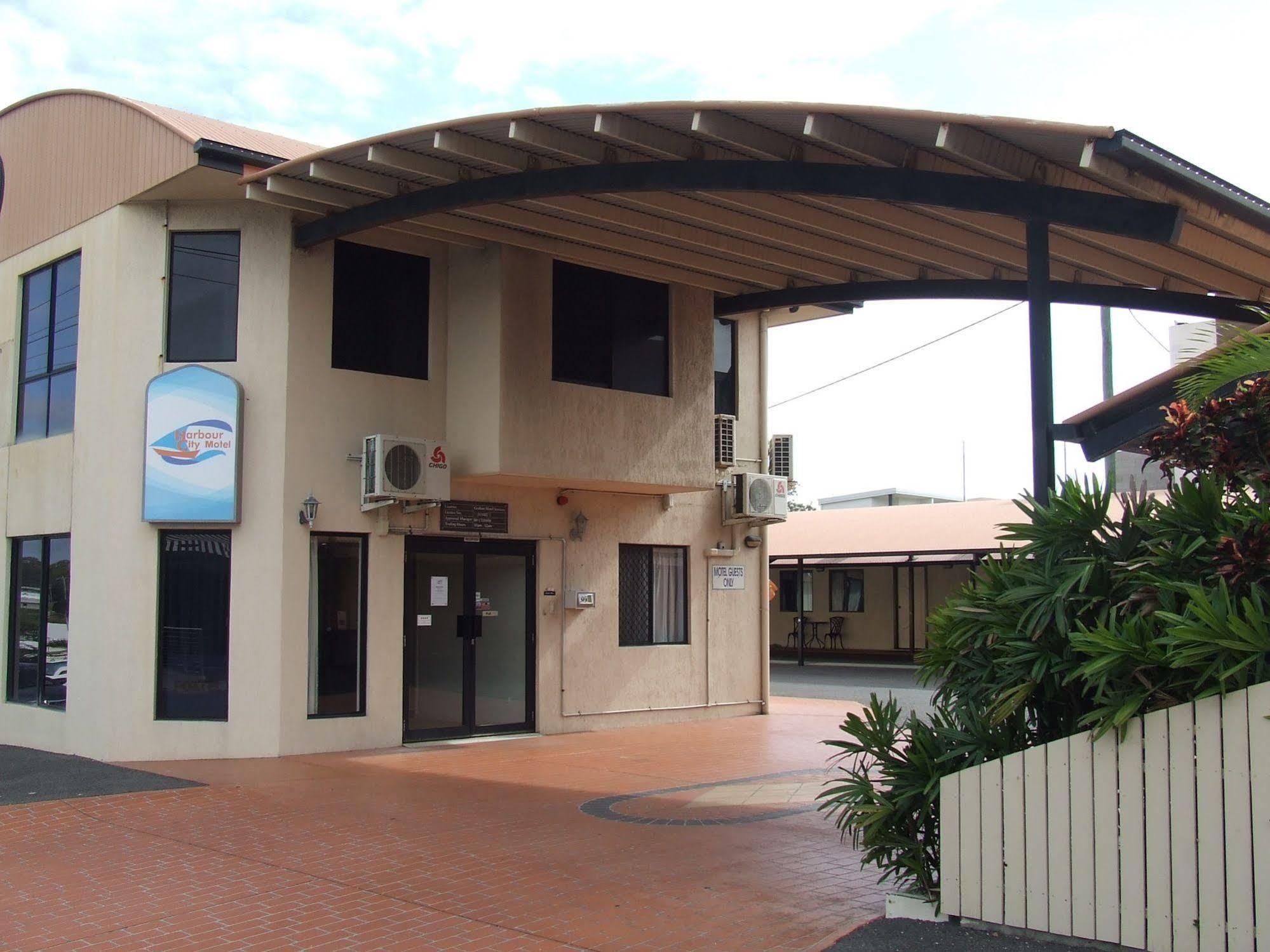 Harbour City Motel Gladstone Exterior photo